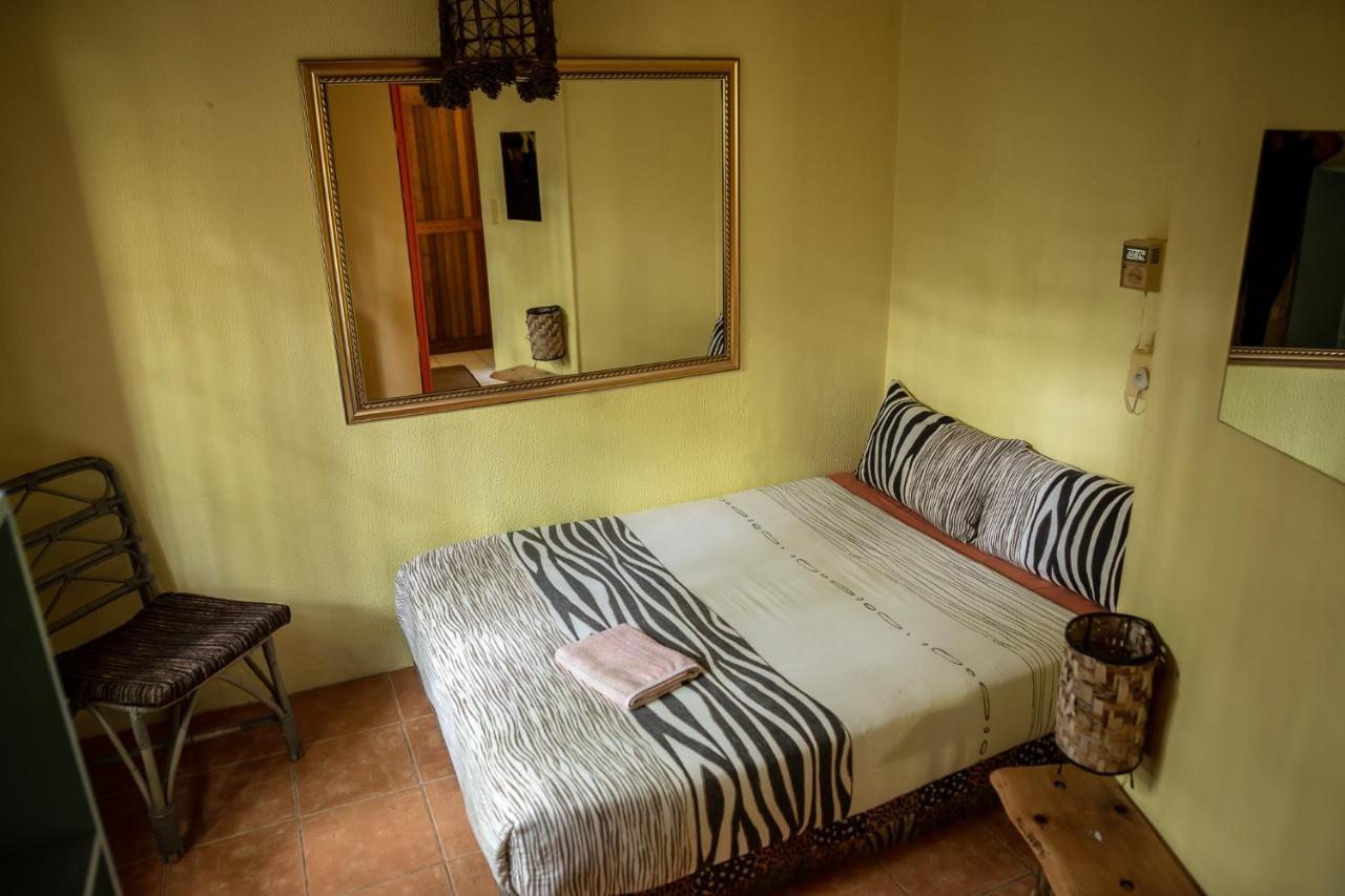 Ku-Boboyi River Lodge Port Edward Bagian luar foto