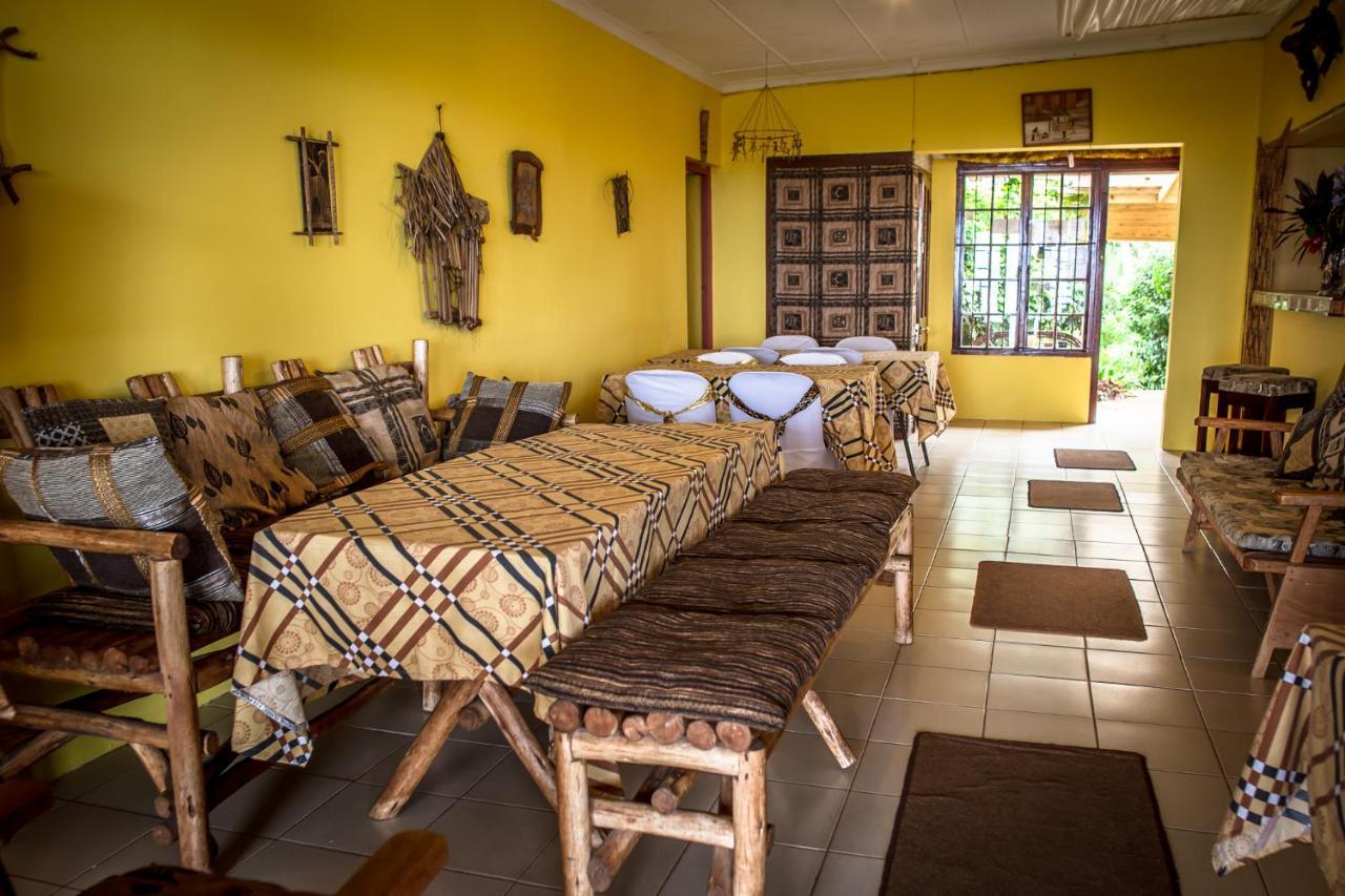 Ku-Boboyi River Lodge Port Edward Bagian luar foto